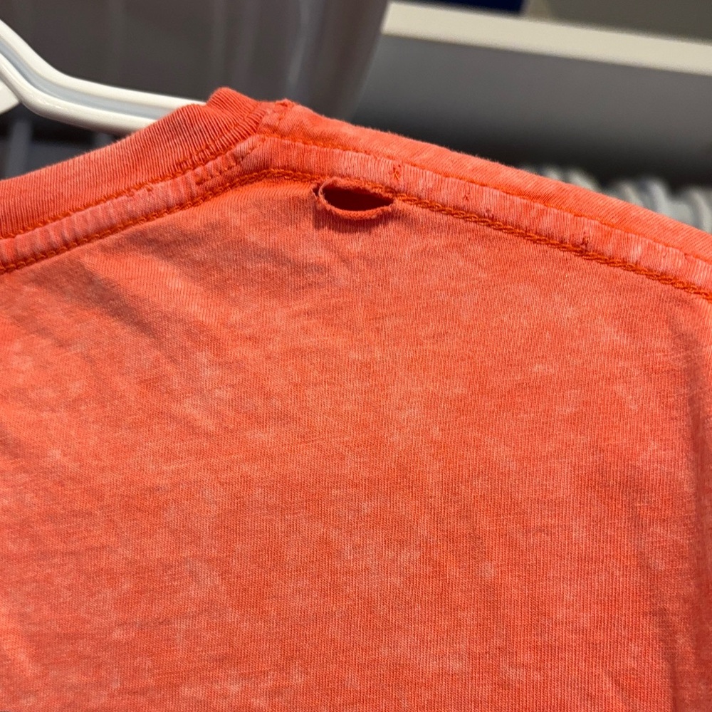 Rusty distressed tee - Picture 4 of 5